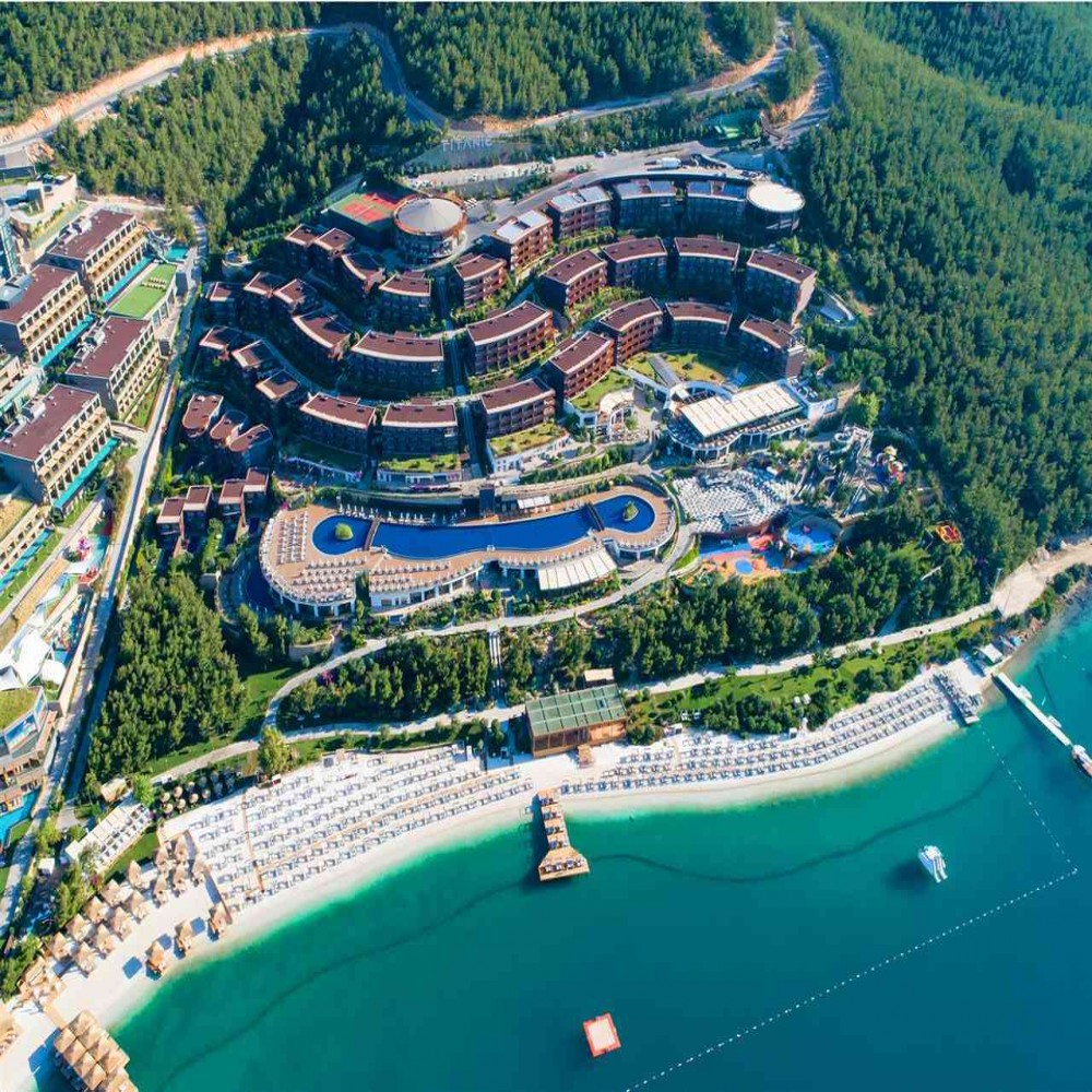 Bodrum Airport (BJV) - Titanic Deluxe Hotel